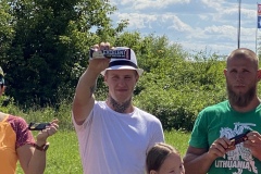 DDE80B3F-A1E6-4B75-9FD8-F316A380A43B